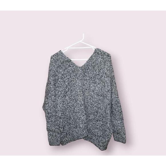 Matilda Jane Grey V-Neck Sweater Size XS - Picture 4 of 8